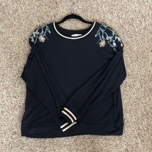 Embroidered sweatshirt